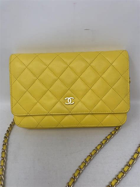 chanel yellow wallet